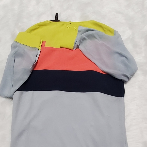 Bcbgmaxazria Color Block Dress Sz M.Pockets on both sides of the dress.Worn once - Picture 4 of 7